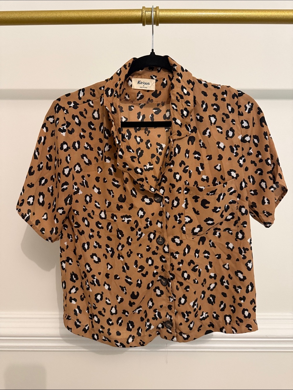 T.J.Maxx Tan Leopard Print Short Sleeve Button-Up